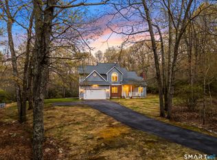 4 Greystone Drive, Montville, CT 06382