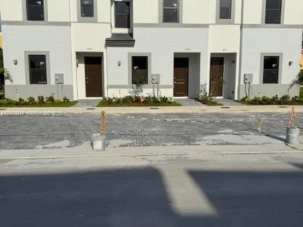 1017 NW 1st Ave, Homestead, FL