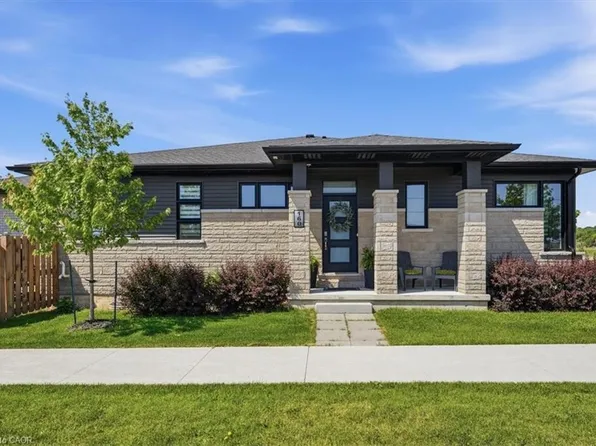 160 Susan Dr, Fonthill, ON L3E 0B2