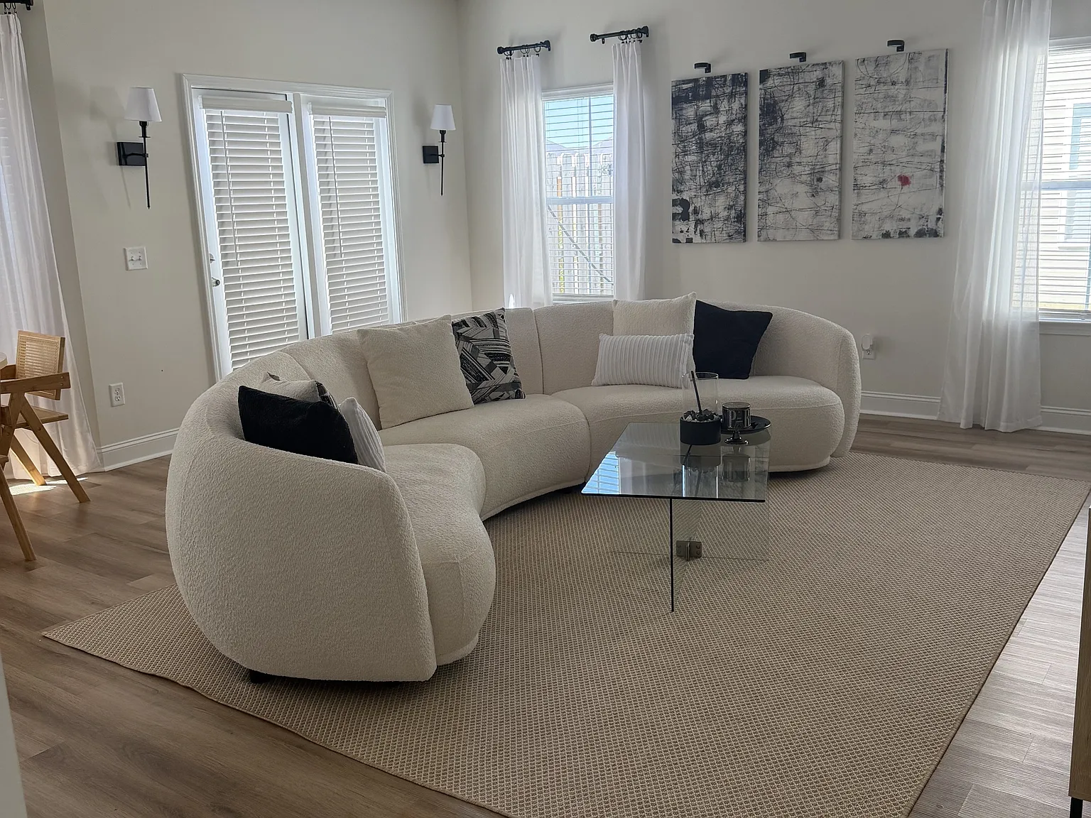 827 Abode Avenue - 1 — Photo 2
