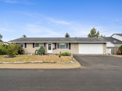 1003 Grove Ave, Tillamook, OR, 97141
