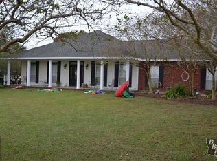 309 E 90th St, Cut Off, LA 70345