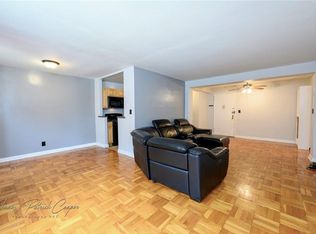 4 Sadore Ln APT 2W, Yonkers, NY 10710