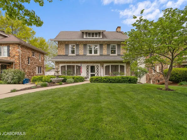 1212 Moreau Dr, Jefferson City, MO 65101