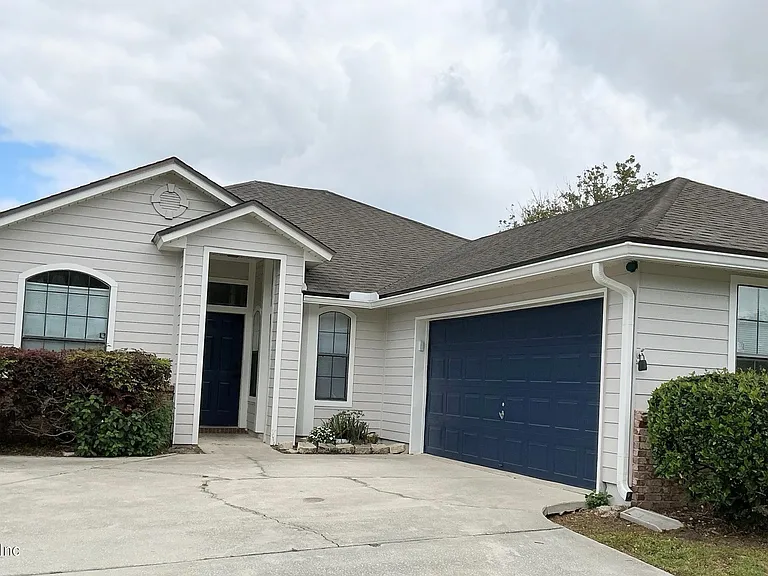 2892 Golden Pond Blvd — Photo 2