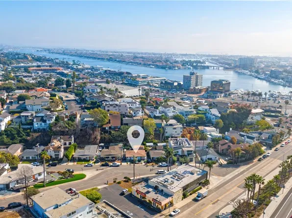 250 Catalina Dr, Newport Beach, CA 92663