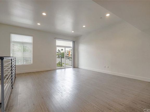 4th image of 4461 Tujunga Ave Unit 104