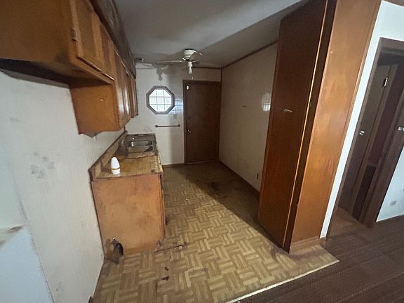 5th image of 8919 W 142nd Ave