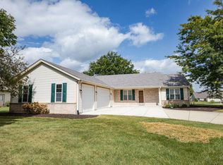 8422 Virginia CIRCLE, Waterford, WI 53185
