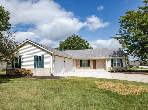 8422 Virginia CIRCLE, Waterford, WI 53185