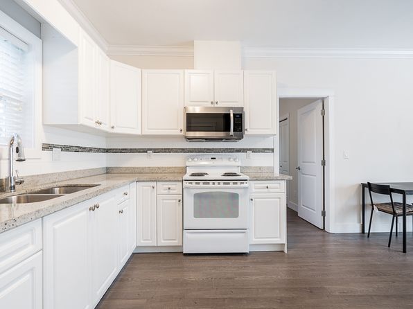 2 bedroom rental in Richmond — photo 12