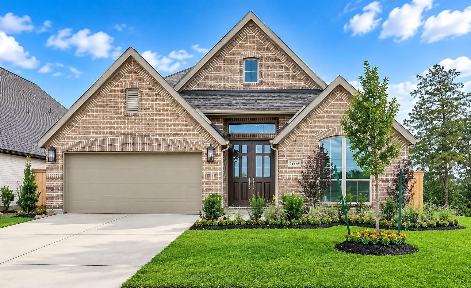 4 bed, 3.0 bath, 2585 sqft, $3,350 — Photo 1