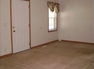 7638 S 41st St, Bellevue, NE 68147