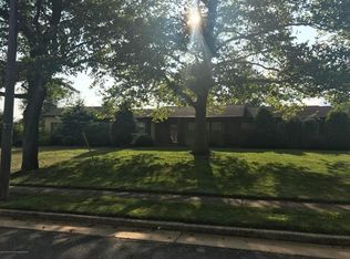 31 Lutea Ter, Freehold, NJ 07728
