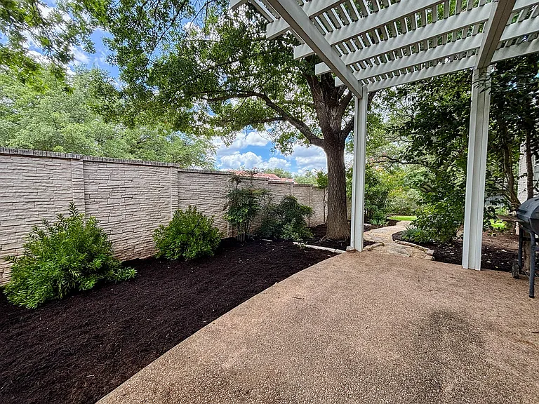31 Lost Meadow Trl — Photo 29