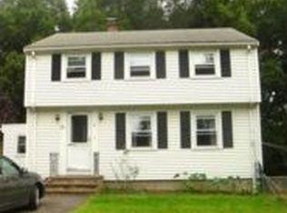 8 True Pl, Woburn, MA 01801