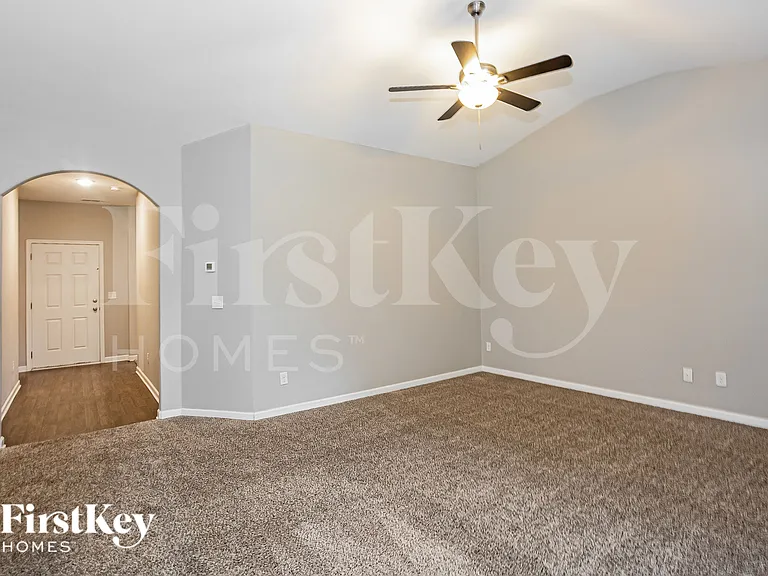 6129 Purbeck Way — Photo 5