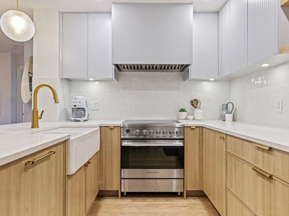 2 bedroom rental in Vancouver — photo 13