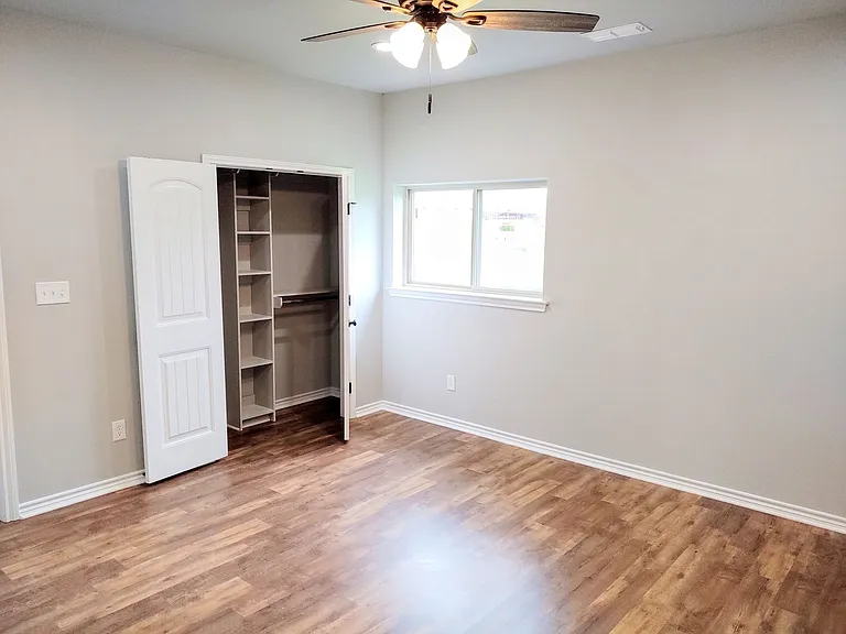 105 Kirkland St — Photo 19