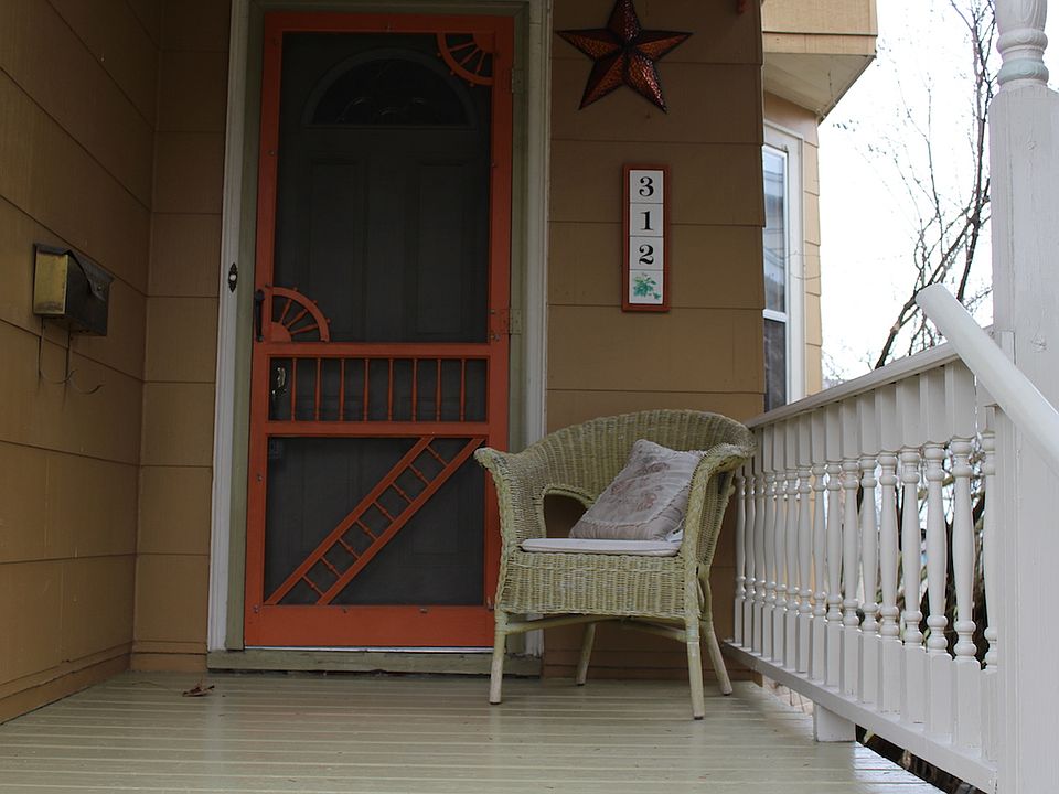 1st image of 312 Leavens Ave