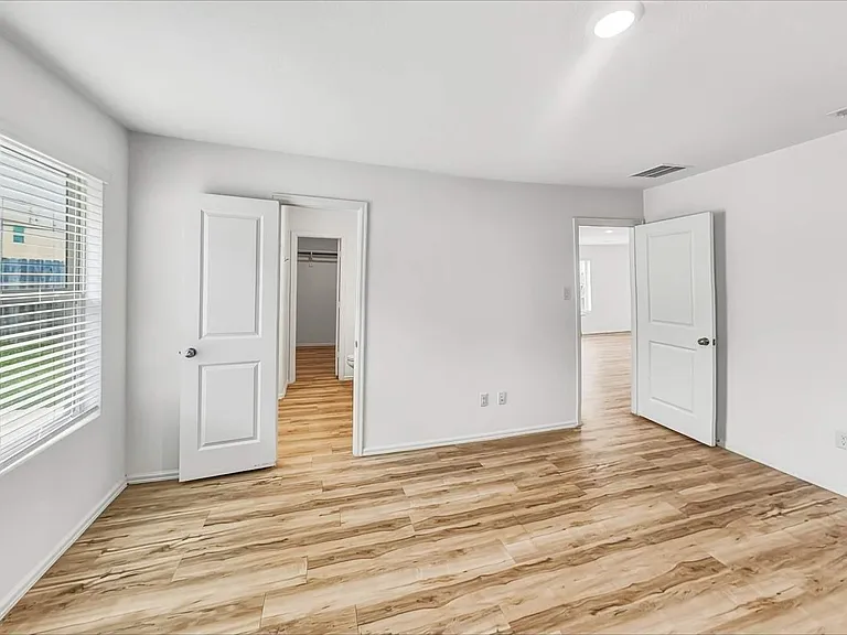 22259 Stoney Ravine Dr — Photo 8
