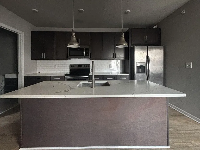 2800 West Master — Photo 11