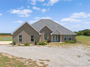 30 Lobo Ln, Lone Grove, OK 73443