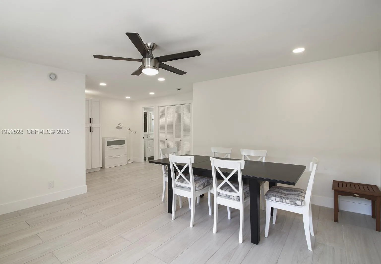 Landfall Apts Co-Op — Photo 3