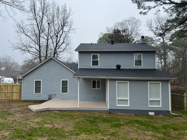 2111 Pattywood Dr, Bryant, AR 72022