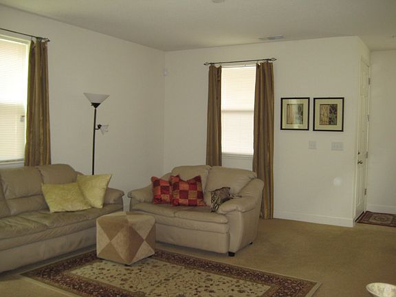 3rd image of 3245 Paumanok Way