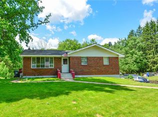 2586 Brookdale Rd, Scotrun, PA 18355