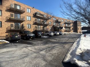 99 Teaneck Rd APT 313, Ridgefield Park, NJ 07660