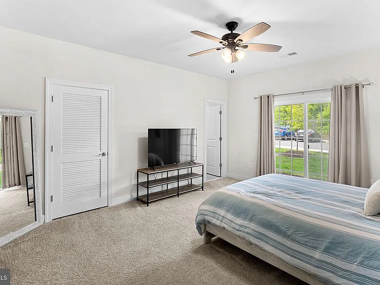 15292 Westham Ct — Photo 28