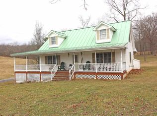 2716 Cave Ridge Rd, Mount Jackson, VA 22842