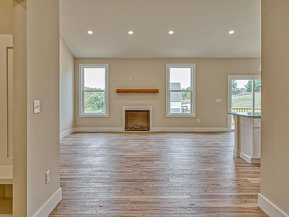 3rd image of 3522 Brookstone Dr