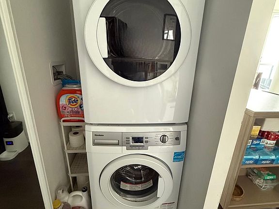 3rd image of 50 Forest Manor Rd Unit 1110