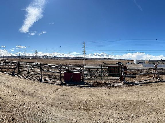 2nd image of 5 Wild West Pl
