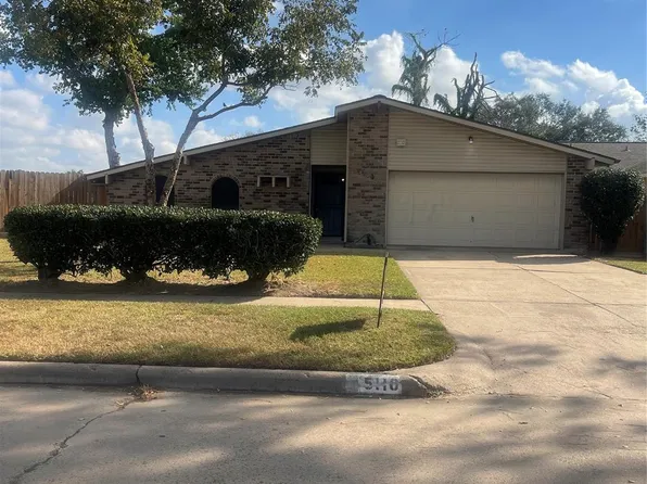 5110 Gretna Green Dr, Houston, TX 77084