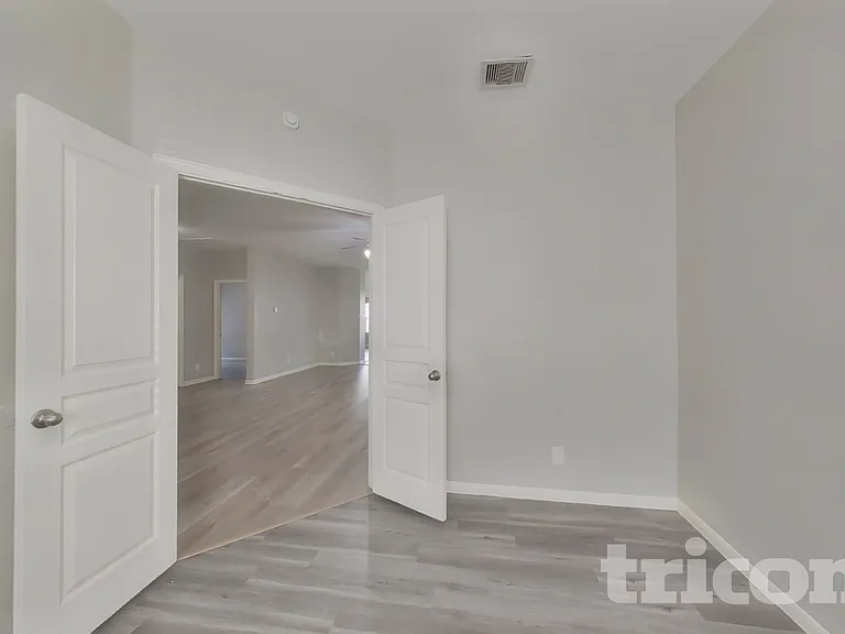6103 Coleus St — Photo 16