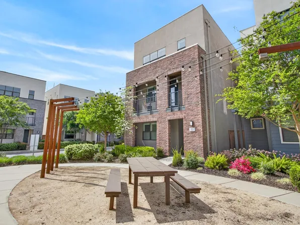 315 Creamery Ln, Sacramento, CA 95814