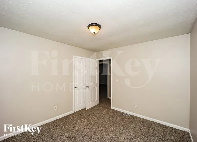 420 Freestone Dr — Photo 11