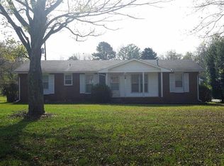 105 Nancy Ave, Tullahoma, TN 37388