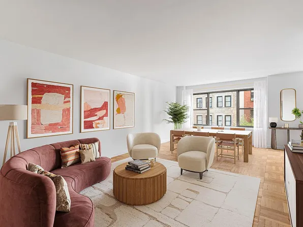 2 5th Ave APT 4R, New York, NY 10011