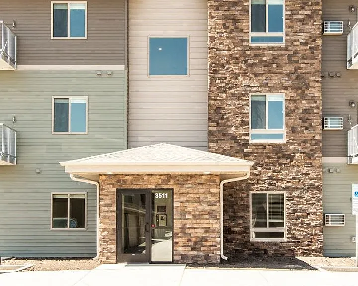 Dwell at Lakewood Apartments — Photo 65