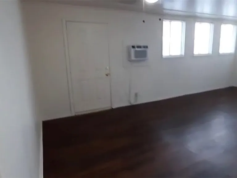180 N Jones St #5 — Photo 10