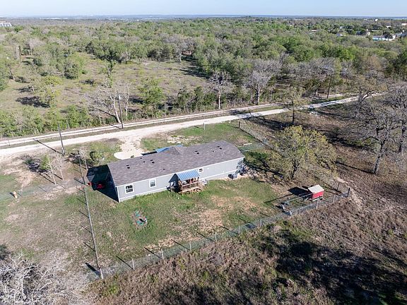 4th image of 194 Williams Ln #A