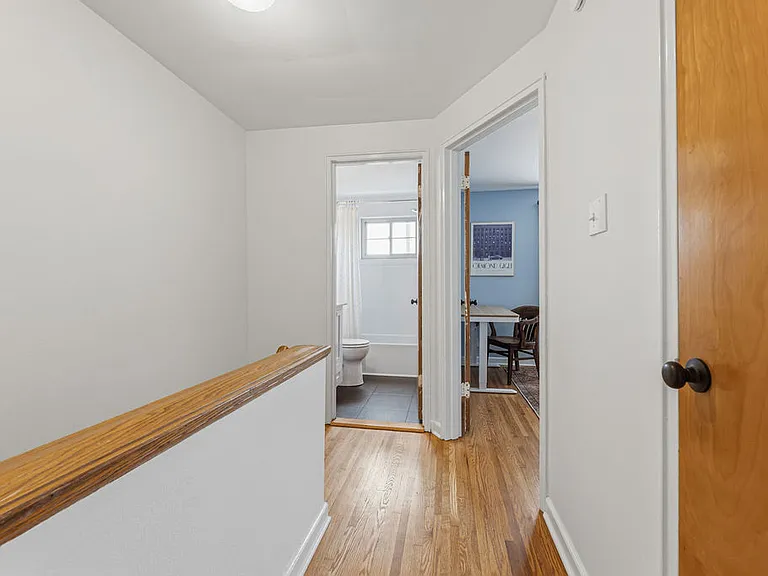 1789 Kings Ct #B — Photo 11
