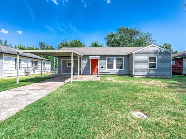 1503 Acacia Dr
