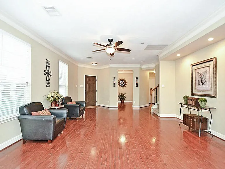 12225 Medina Lake Dr — Photo 6