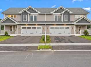 12 Chase Ct, Essex, VT 05452